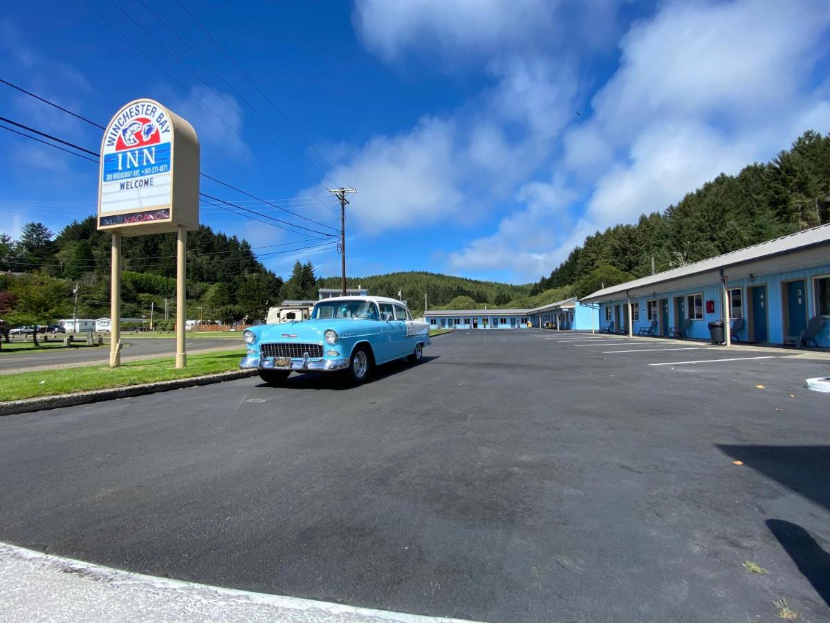 Winchester Bay Inn Reedsport Exterior photo